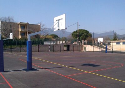 Utendørs basketstativ m/overheng 2,25m - konkurranse Utendørs basketstativ m/overheng 2,25m - konkurranse