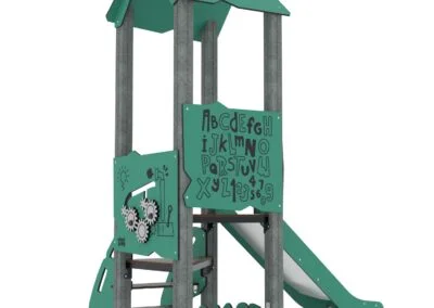 Recycled lekehus med sklie Recycled lekehus med sklie