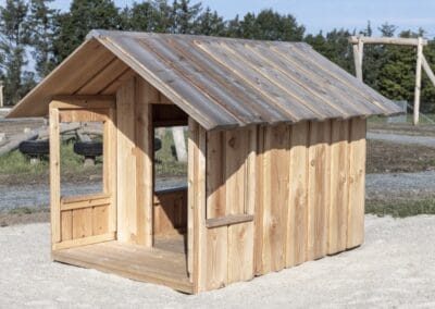 Lekehus med veranda Lekehus med veranda