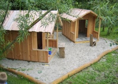 Lekehus med veranda Lekehus med veranda