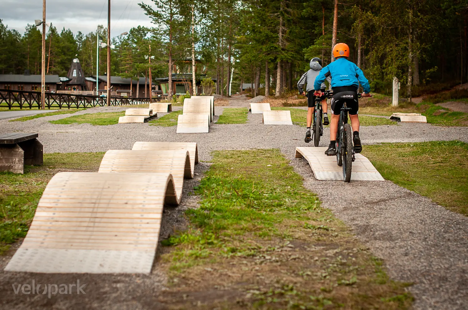sykkelpark i treverk