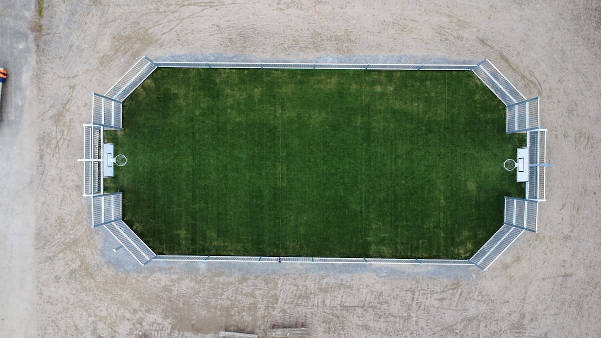 Skrikeråsen Arena 4 Ballbinge med kunstgress